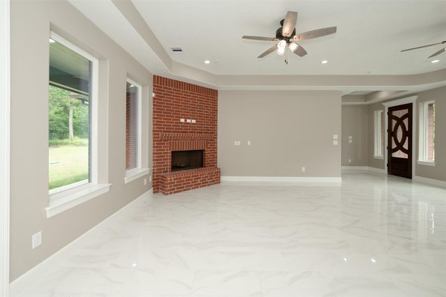 15215 Butterfly Lane, Plantersville, TX 77363