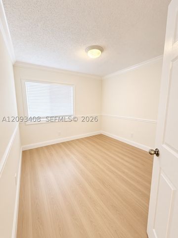 20844 NW 2nd St, Pembroke Pines, FL 33029
