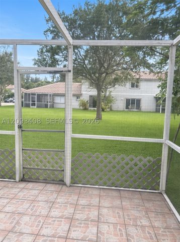 20844 NW 2nd St, Pembroke Pines, FL 33029