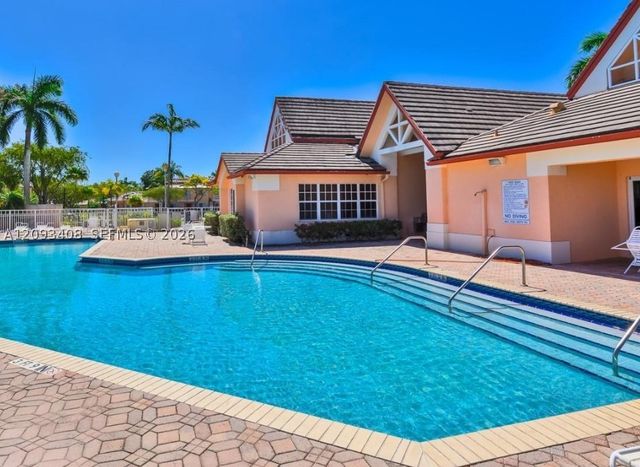 20844 NW 2nd St, Pembroke Pines, FL 33029