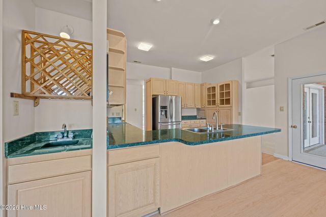 5917 Santo Domingo Court, New Bern, NC 28560