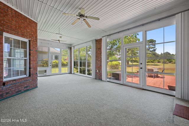 5917 Santo Domingo Court, New Bern, NC 28560