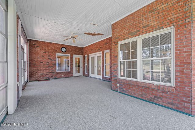 5917 Santo Domingo Court, New Bern, NC 28560