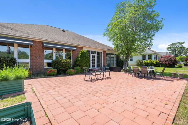 5917 Santo Domingo Court, New Bern, NC 28560