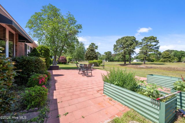 5917 Santo Domingo Court, New Bern, NC 28560