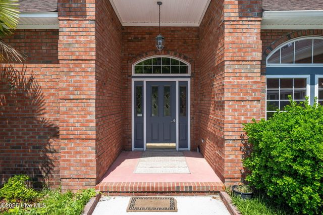 5917 Santo Domingo Court, New Bern, NC 28560