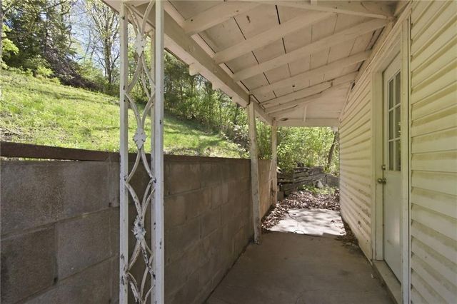 110 Liberty Street, Excelsior Springs, MO 64024