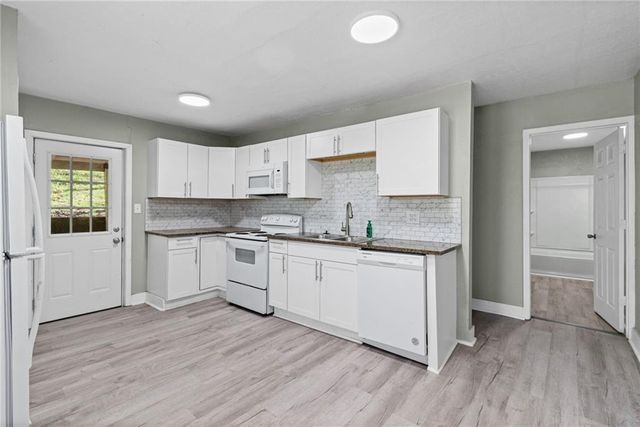 110 Liberty Street, Excelsior Springs, MO 64024