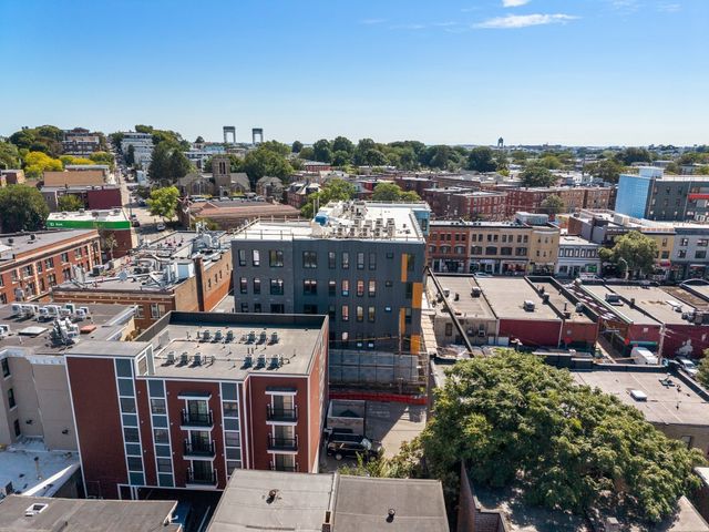 440 Broadway 505, Chelsea, MA 02150