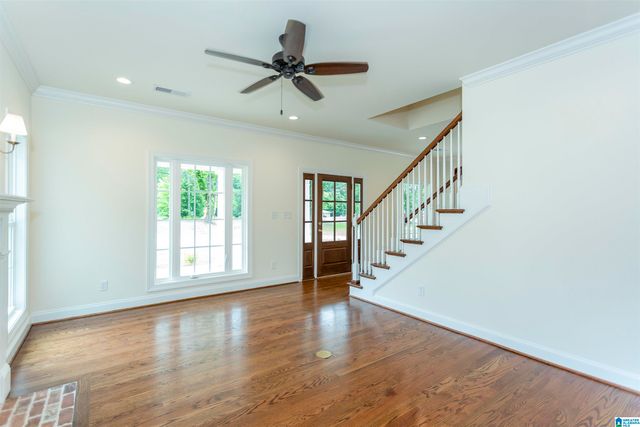 1913 MONCRIEF ROAD, Gardendale, AL 35071