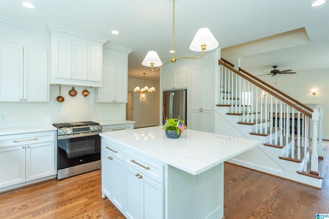 1913 MONCRIEF ROAD, Gardendale, AL 35071