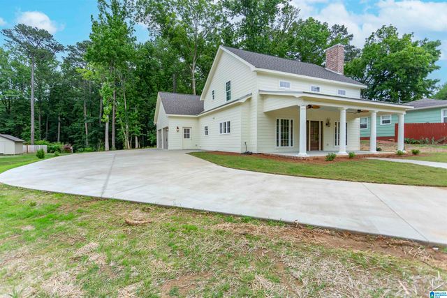 1913 MONCRIEF ROAD, Gardendale, AL 35071