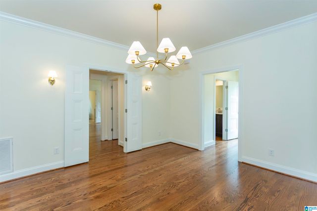1913 MONCRIEF ROAD, Gardendale, AL 35071