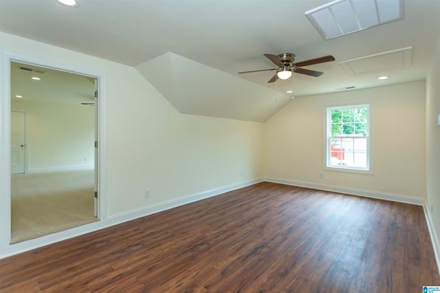 1913 MONCRIEF ROAD, Gardendale, AL 35071