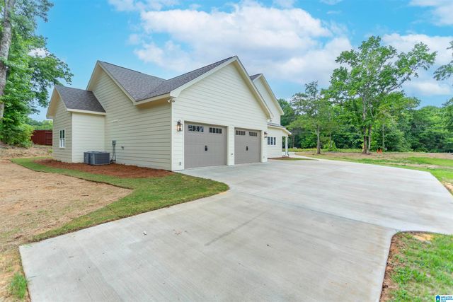 1913 MONCRIEF ROAD, Gardendale, AL 35071