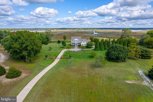 1880 E BUCKSHUTEM RD, Millville, NJ 08332