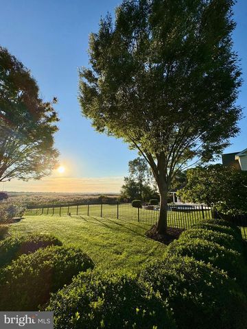 1880 E BUCKSHUTEM RD, Millville, NJ 08332