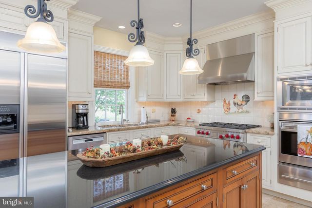 1880 E BUCKSHUTEM RD, Millville, NJ 08332