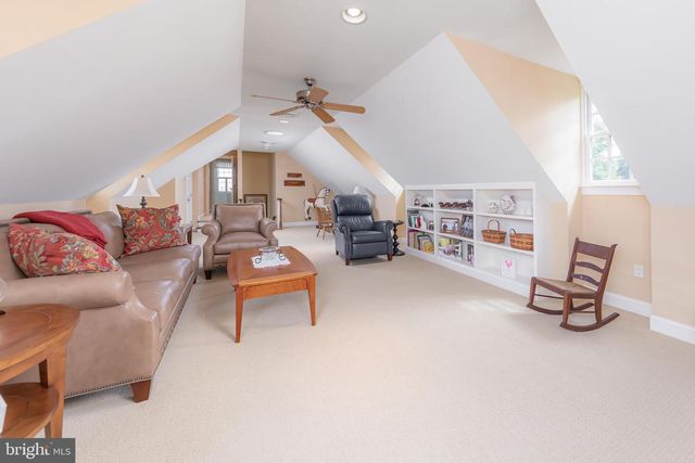 1880 E BUCKSHUTEM RD, Millville, NJ 08332