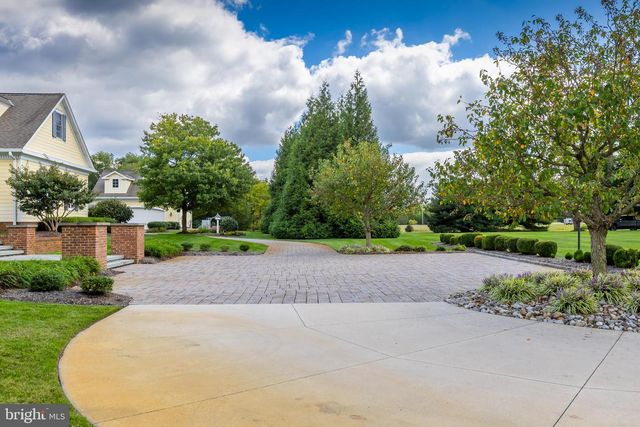 1880 E BUCKSHUTEM RD, Millville, NJ 08332