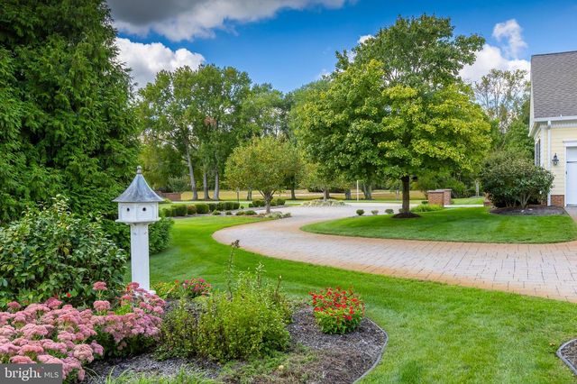 1880 E BUCKSHUTEM RD, Millville, NJ 08332