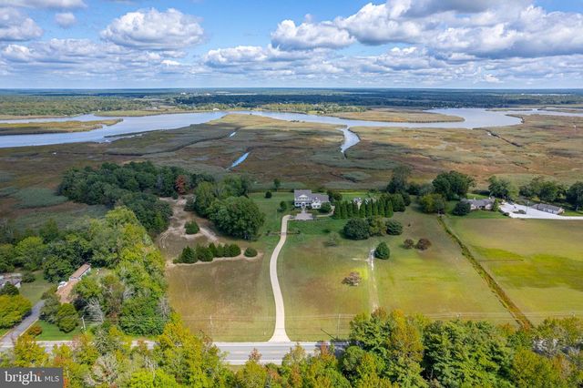 1880 E BUCKSHUTEM RD, Millville, NJ 08332