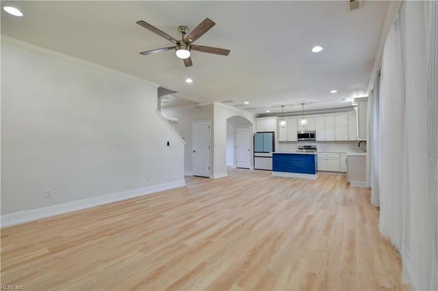 8028 Glade RD, Norfolk, VA 23518