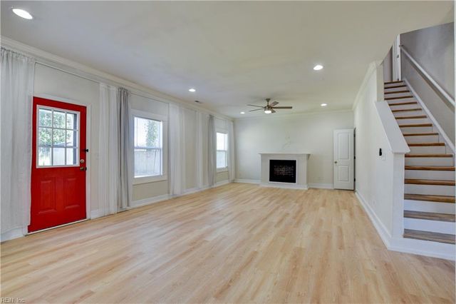 8028 Glade RD, Norfolk, VA 23518