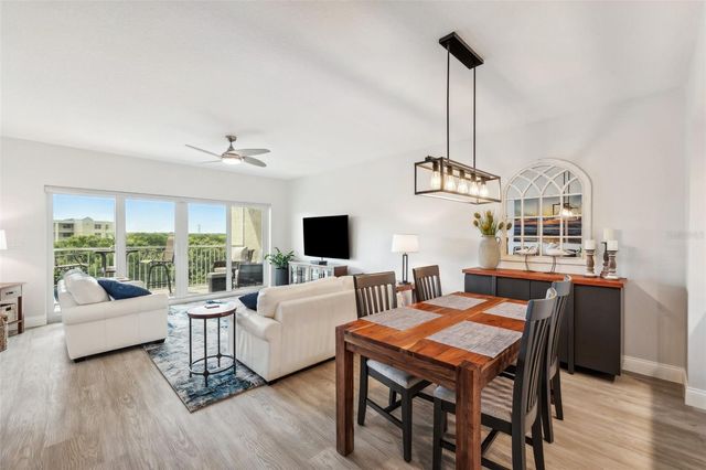 960 STARKEY ROAD 10304, Largo, FL 33771