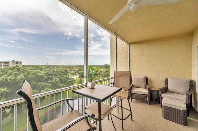 960 STARKEY ROAD 10304, Largo, FL 33771