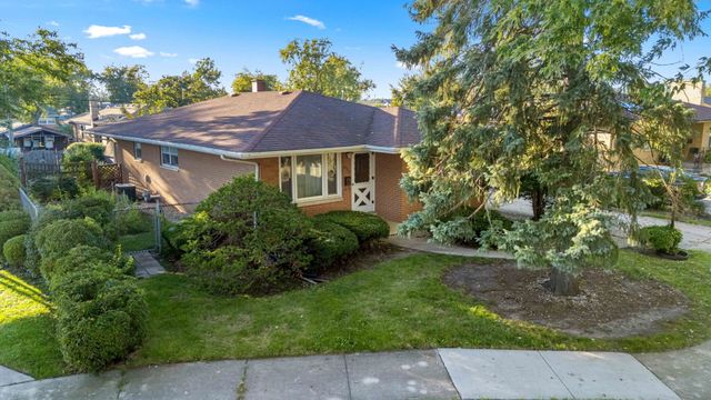 630 De Angelis Court, Chicago Heights, IL 60411