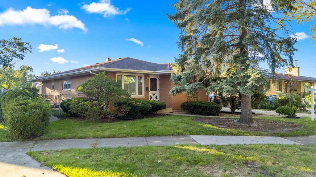 630 De Angelis Court, Chicago Heights, IL 60411