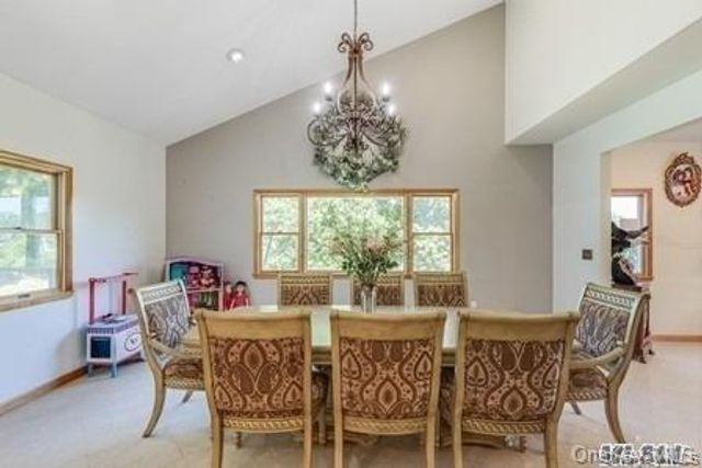 31 Bevin Road, Northport, NY 11768
