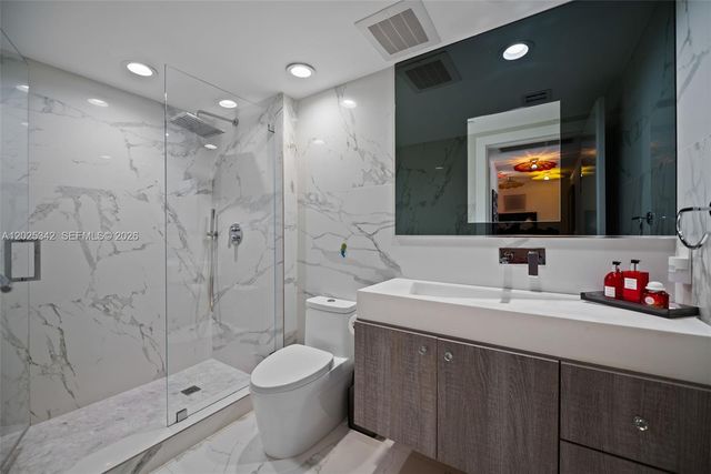 1800 S Ocean Dr 310, Hallandale Beach, FL 33009