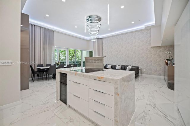 1800 S Ocean Dr 310, Hallandale Beach, FL 33009
