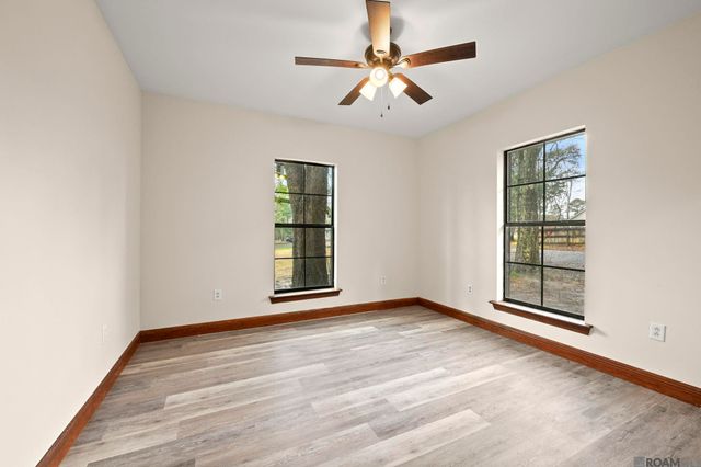 18439 Belle Alliance Rd, Prairieville, LA 70769