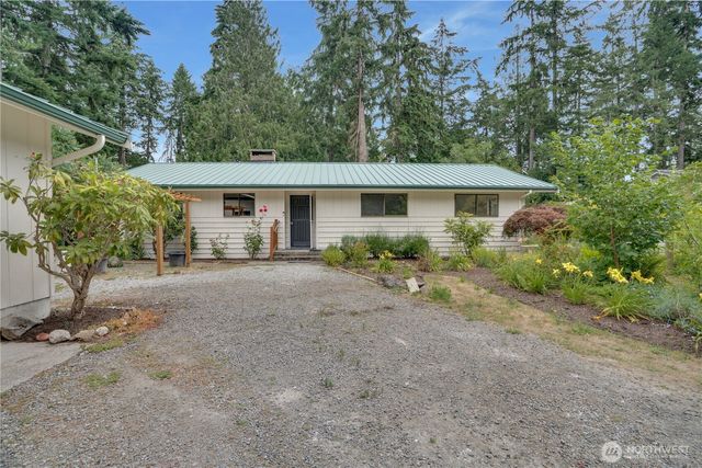4270 Fir Drive NE, Bremerton, WA 98310