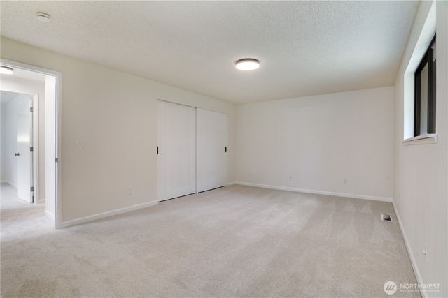 4270 Fir Drive NE, Bremerton, WA 98310