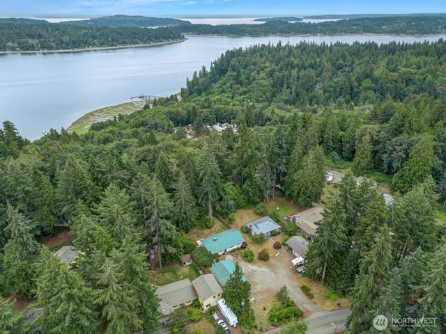 4270 Fir Drive NE, Bremerton, WA 98310
