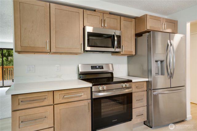 4270 Fir Drive NE, Bremerton, WA 98310
