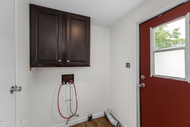 406 Ensign Court, Hampstead, NC 28443