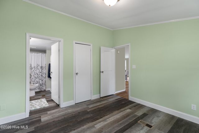 406 Ensign Court, Hampstead, NC 28443