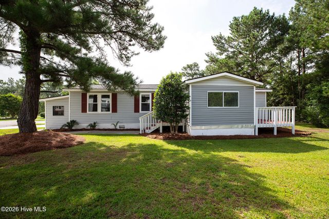 406 Ensign Court, Hampstead, NC 28443