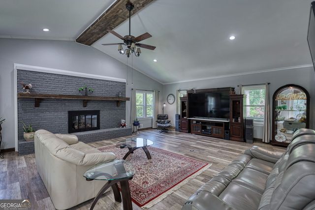 1568 Ridgewood Drive SW, Lilburn, GA 30047
