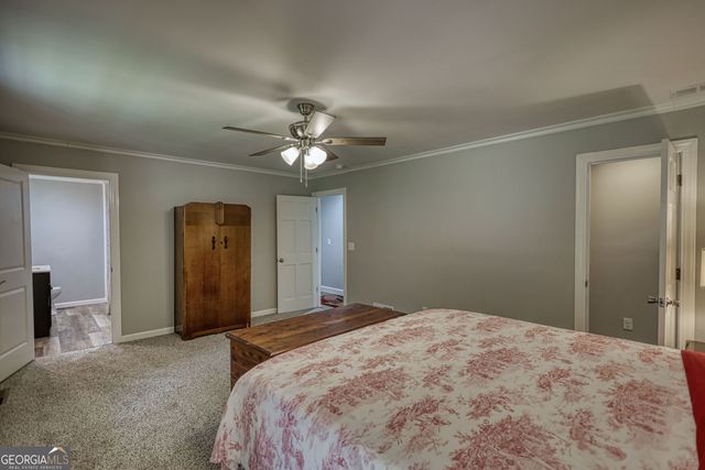 1568 Ridgewood Drive SW, Lilburn, GA 30047