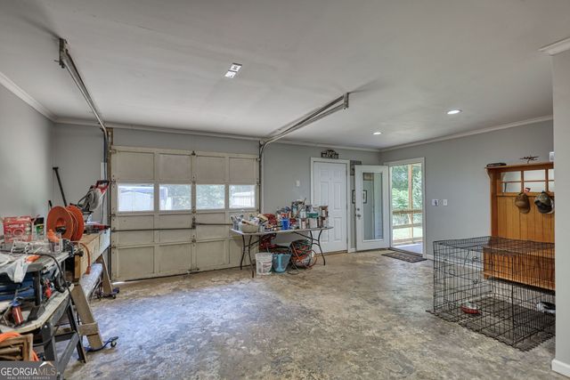 1568 Ridgewood Drive SW, Lilburn, GA 30047