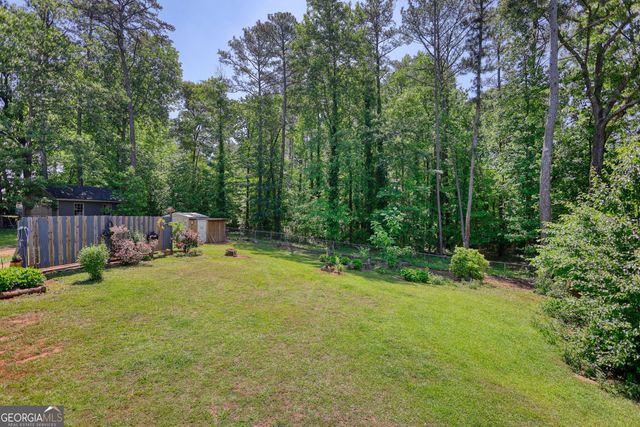 1568 Ridgewood Drive SW, Lilburn, GA 30047