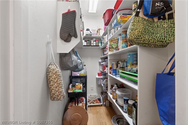 1701 Elm Springs Road, Elm Springs, AR 72762