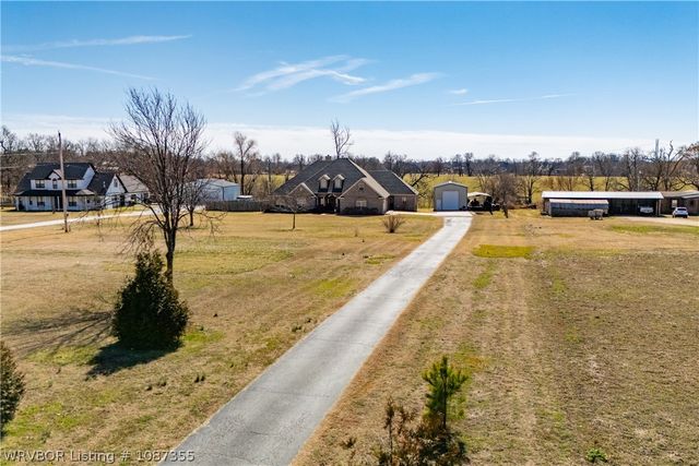 1701 Elm Springs Road, Elm Springs, AR 72762