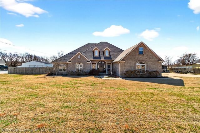 1701 Elm Springs Road, Elm Springs, AR 72762